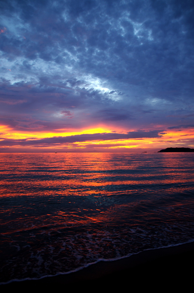 夕焼けの海