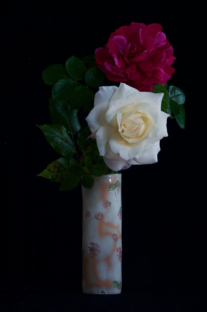花瓶にバラ