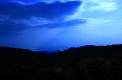 雲と月の景色