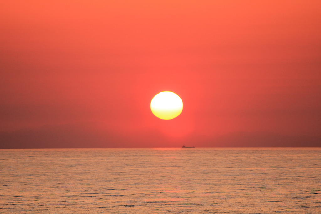 佐渡に沈む夕日