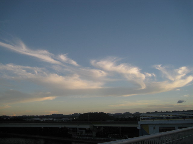 夕焼け夏雲２