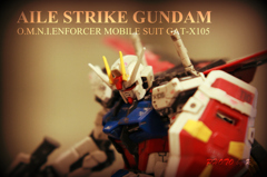 AILE STRIKE GUNDAM