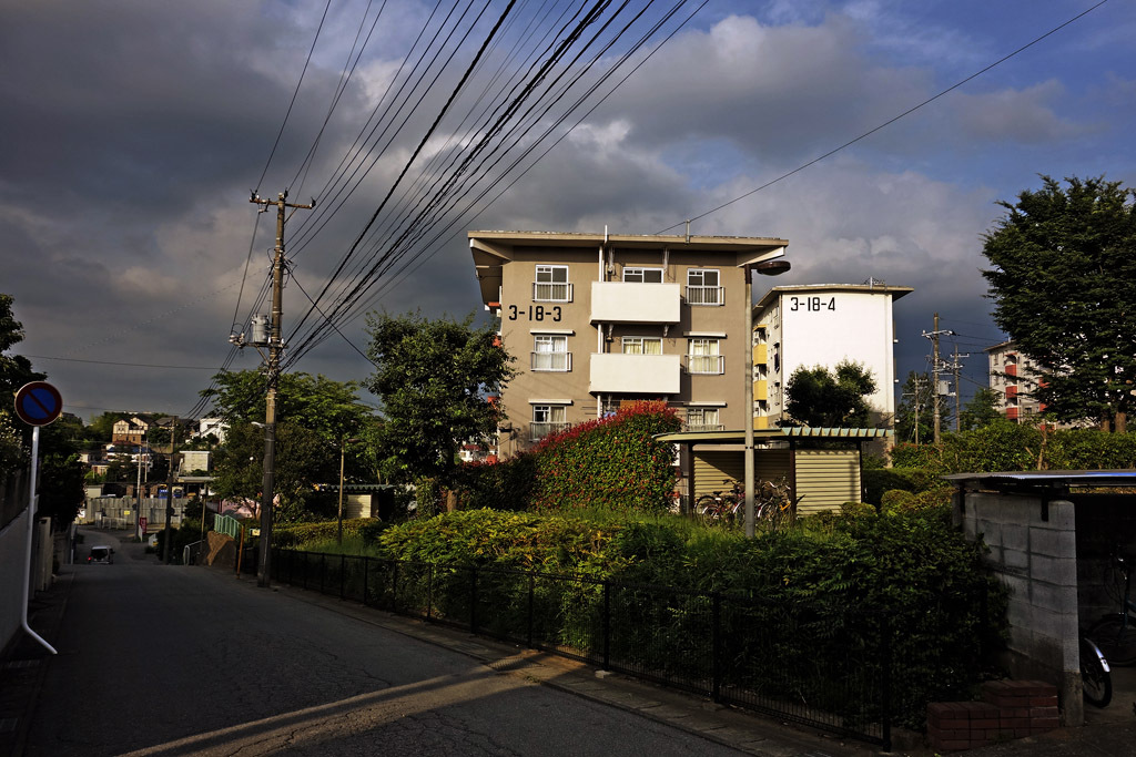 ６月のある街の