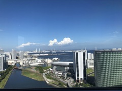 横浜