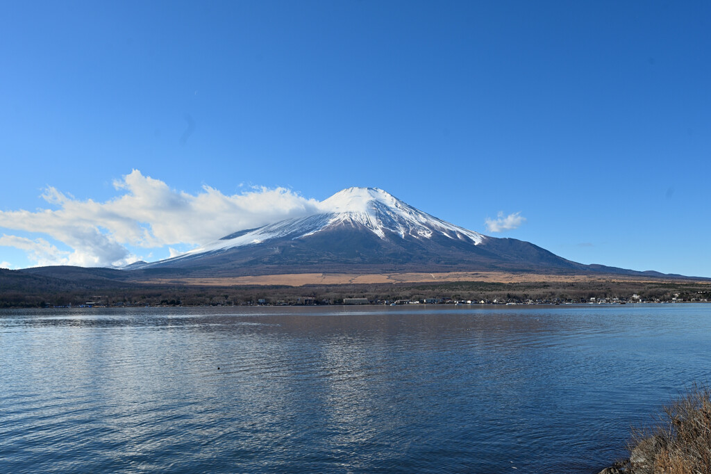 山中湖からの富士