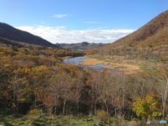 鳥居峠からの覚満淵