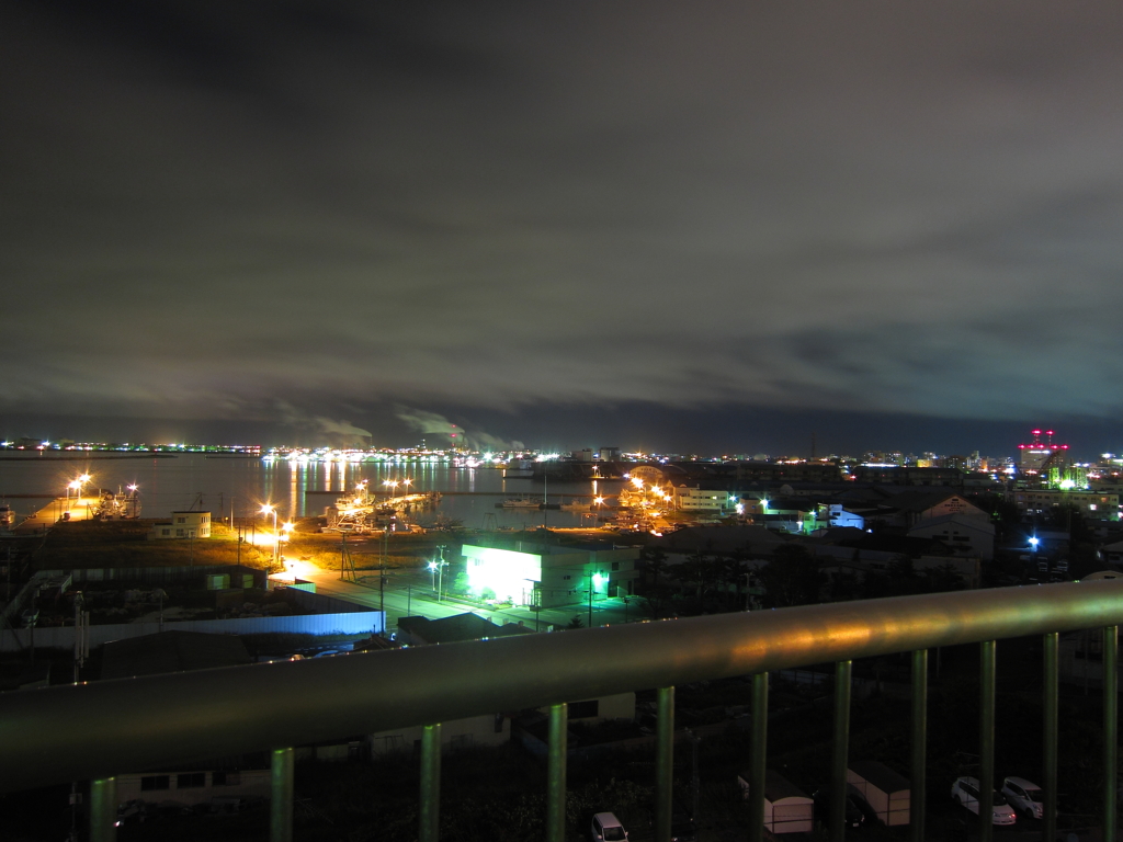カラフルな釧路の夜景