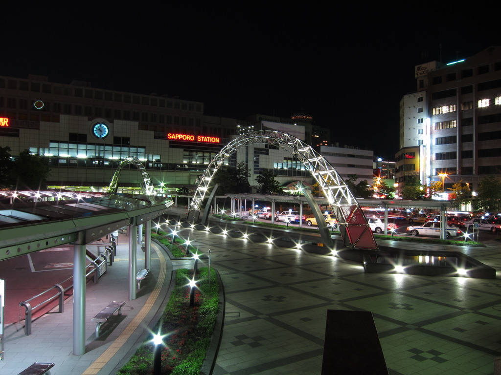 夜の札幌駅北口