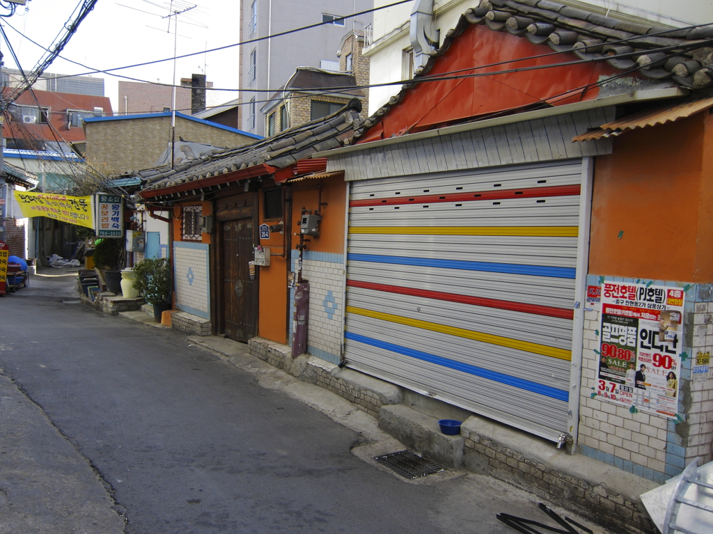 路地裏