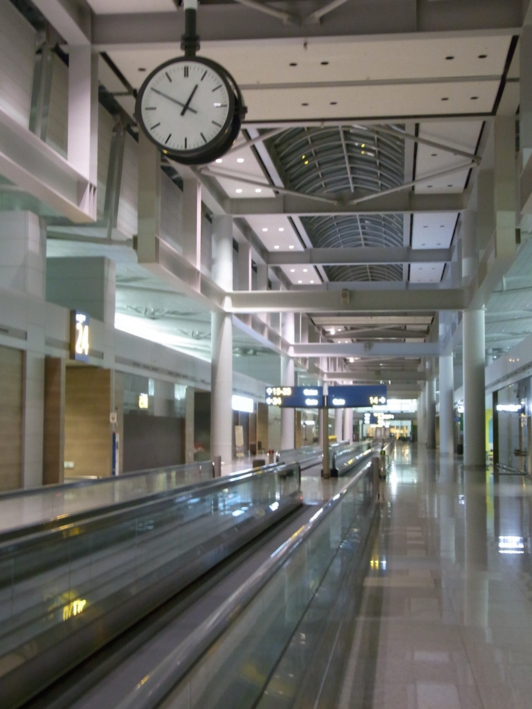 真夜中の仁川空港