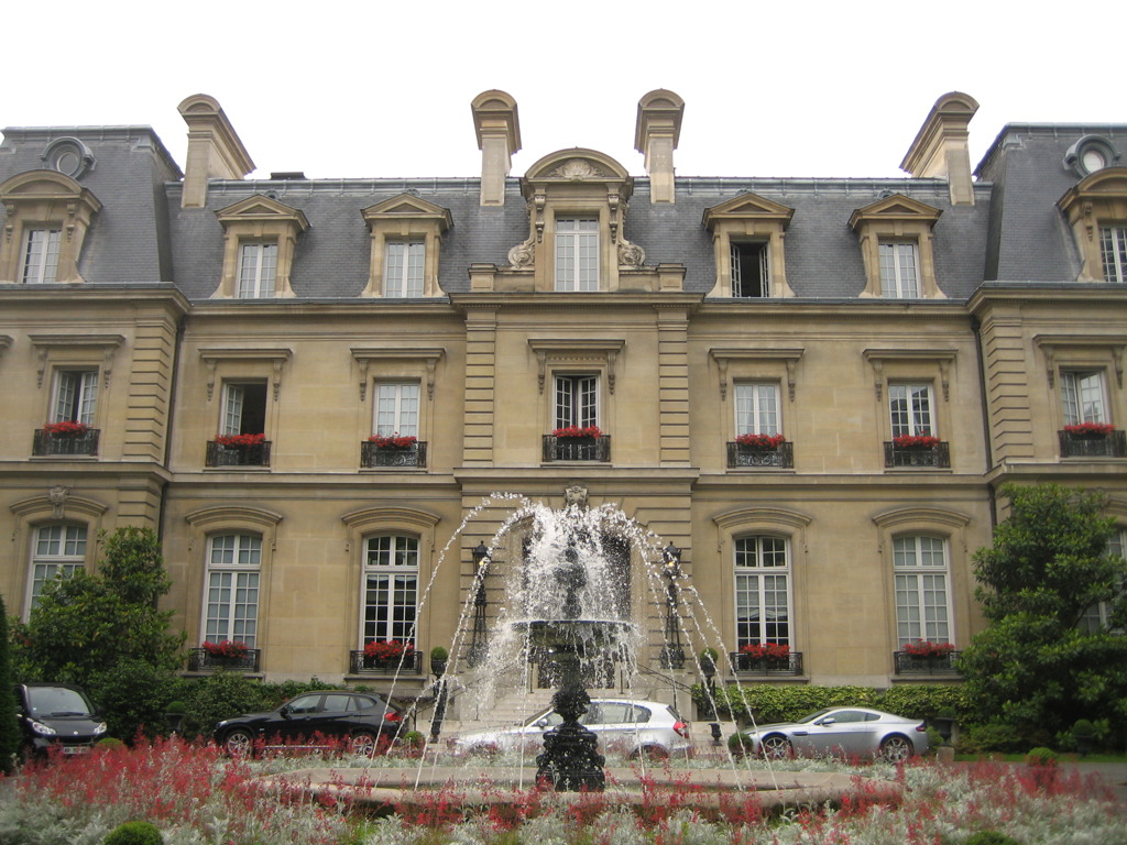 Saint James Paris