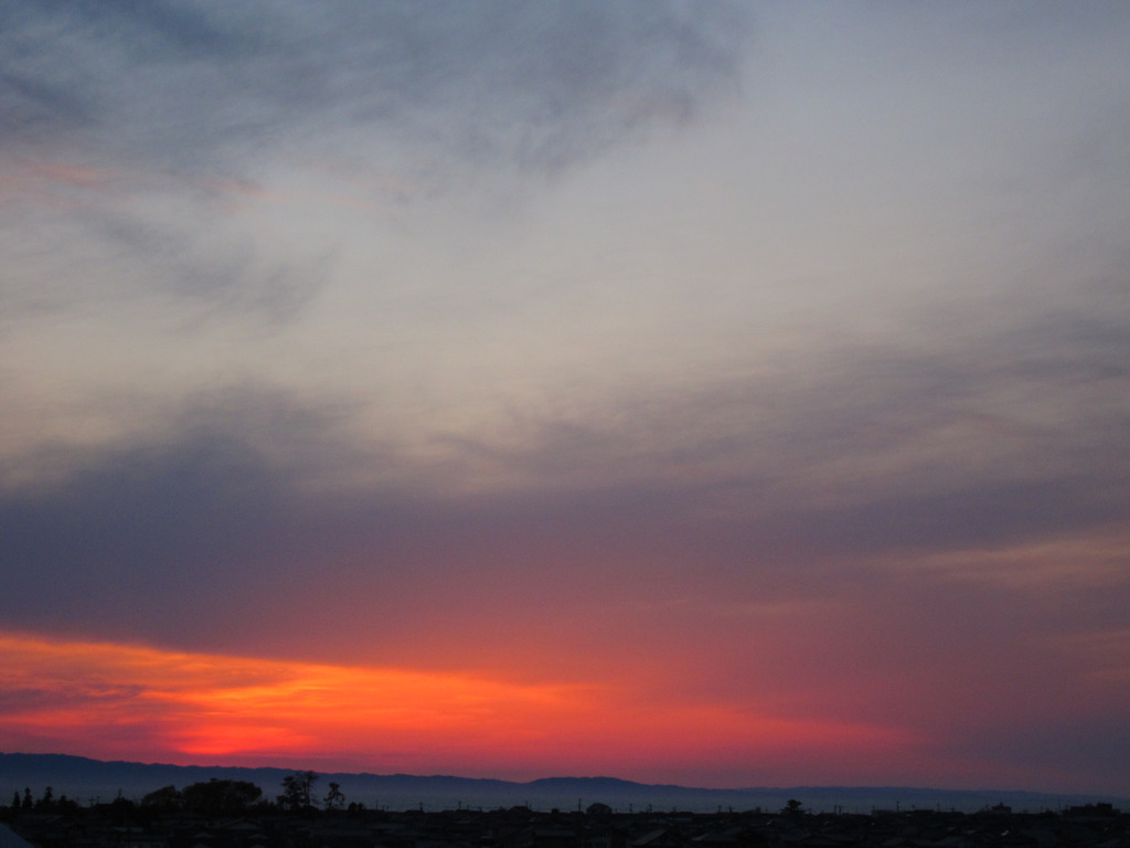 夕焼けと能登半島