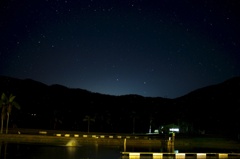 The sky was thick with stars in farm