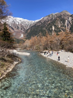 晩秋の上高地