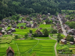 雨あがりの白川郷