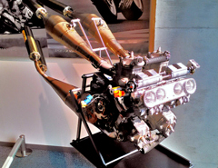 HONDA NSR500 エンジン