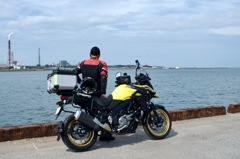 SUZUKI V-Strom 650 XT と海