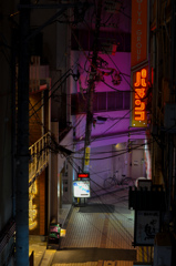 路地裏。