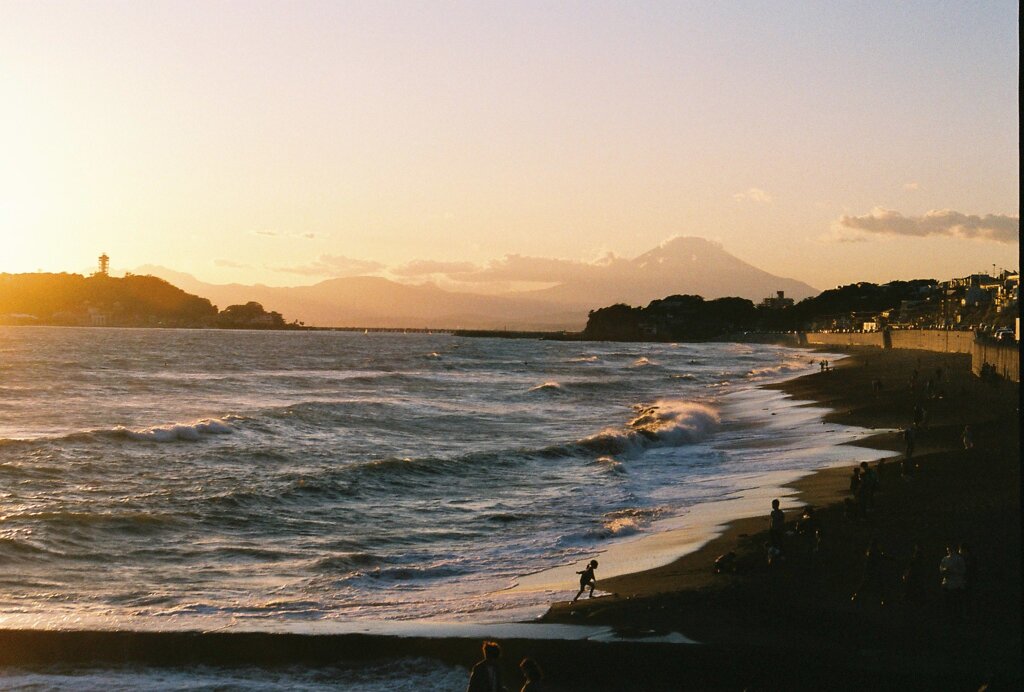 江ノ島と富士