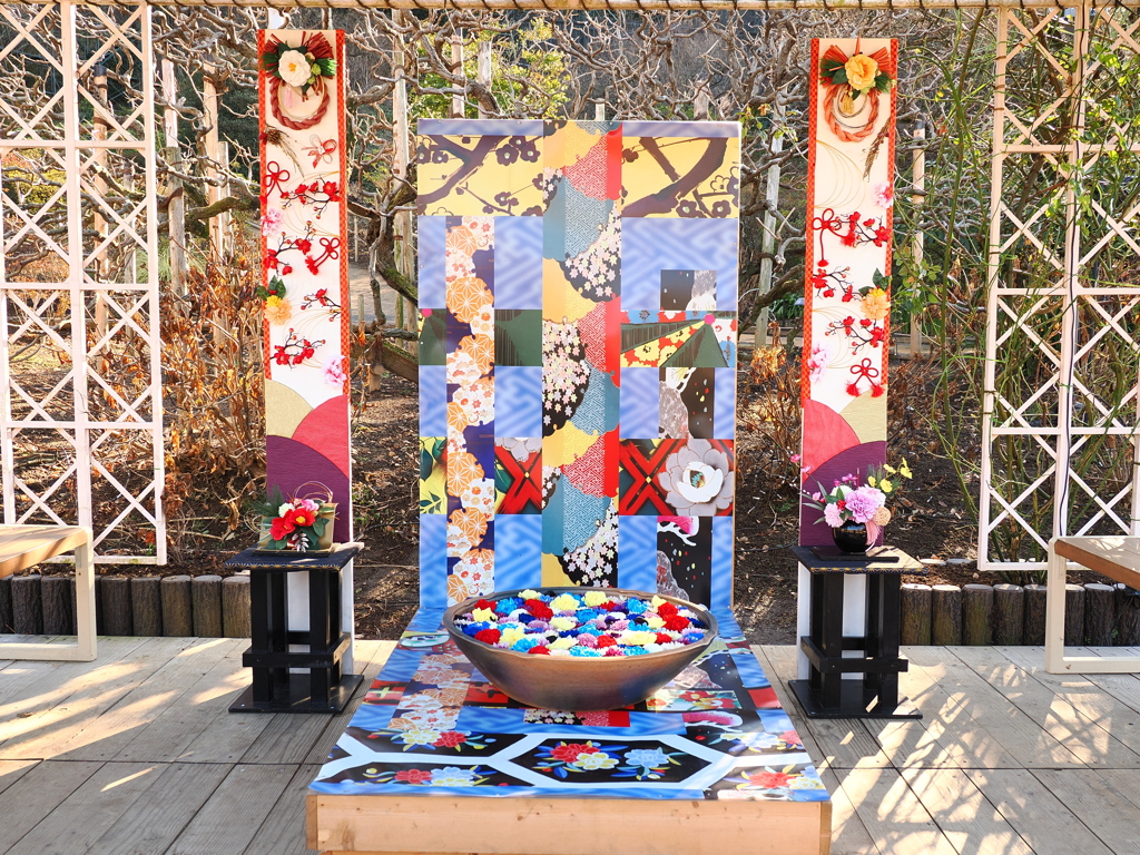 花で飾った正月飾り 1