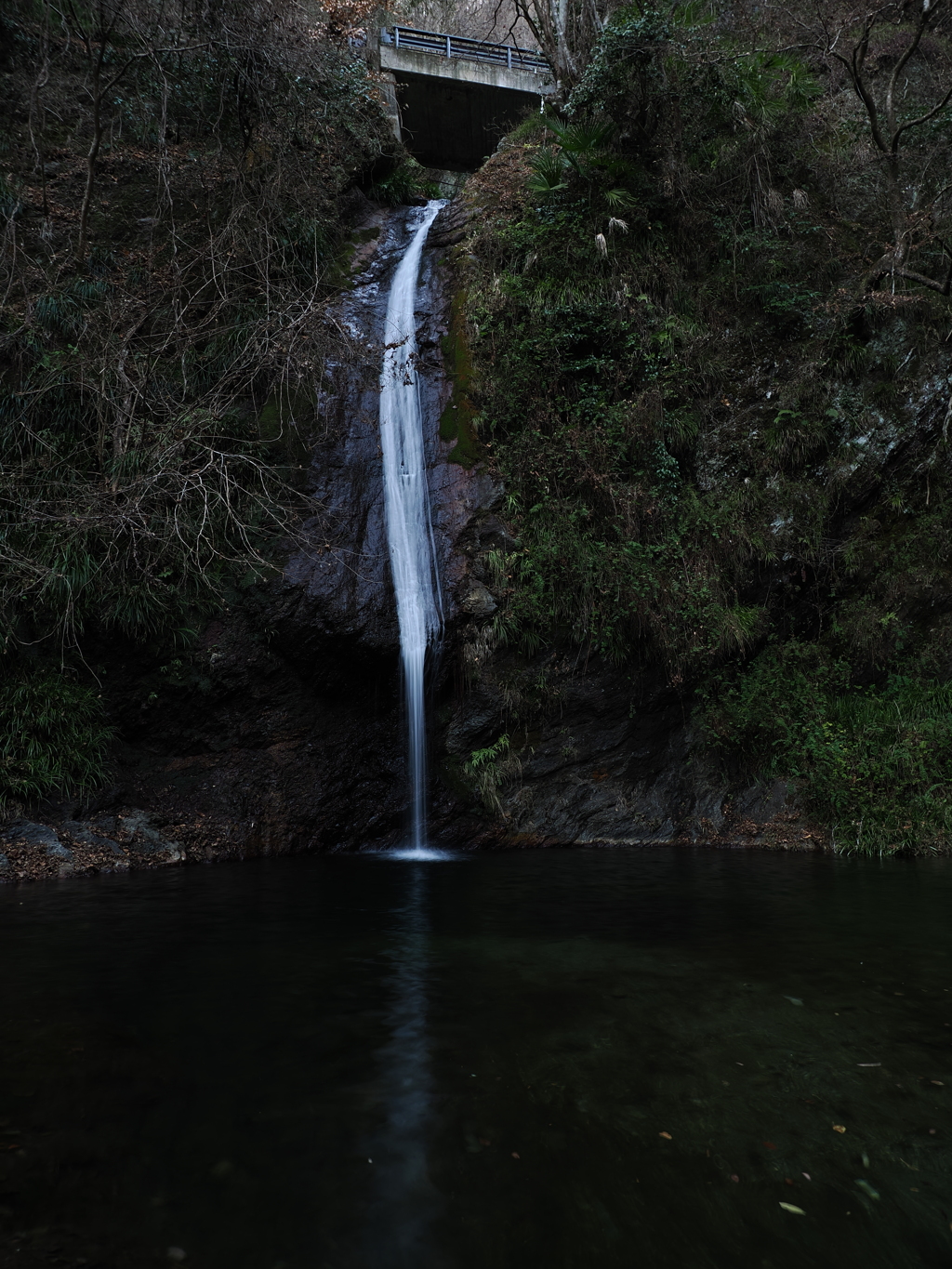 秩父華厳の滝　皆野町