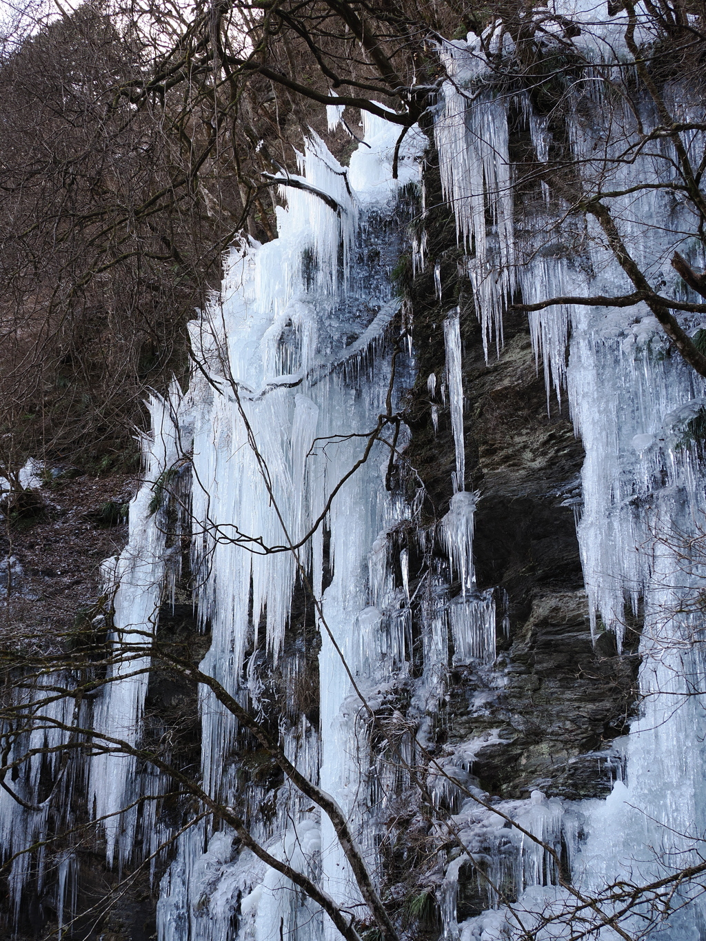 三十槌の氷柱　7