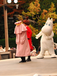 ムーミンとニンニ