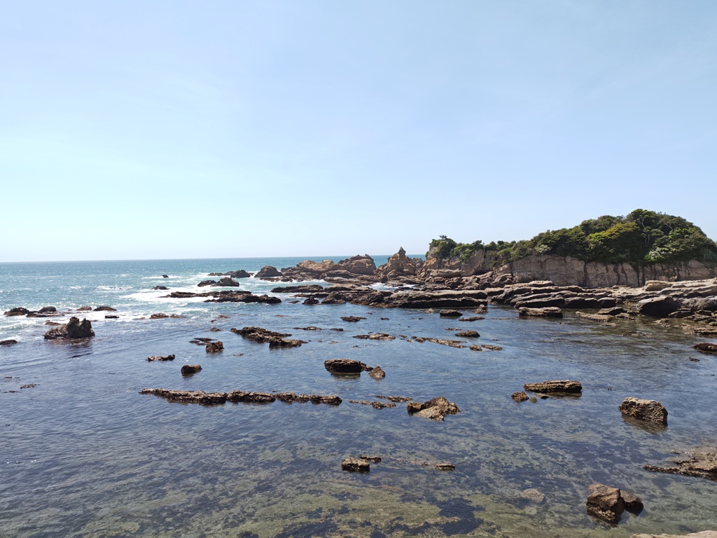 千葉県鴨川市の海岸