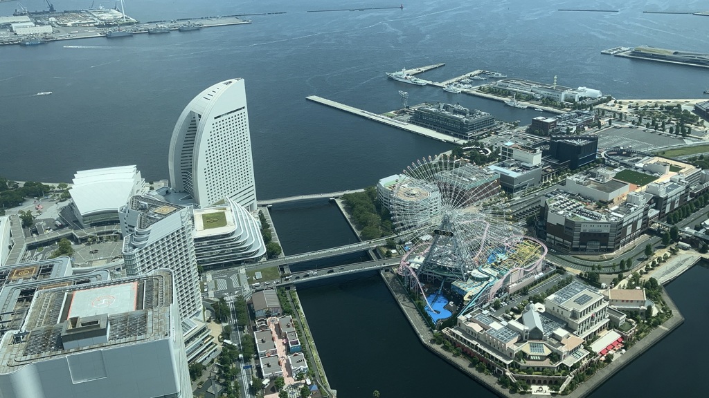 横浜ランドマークタワー