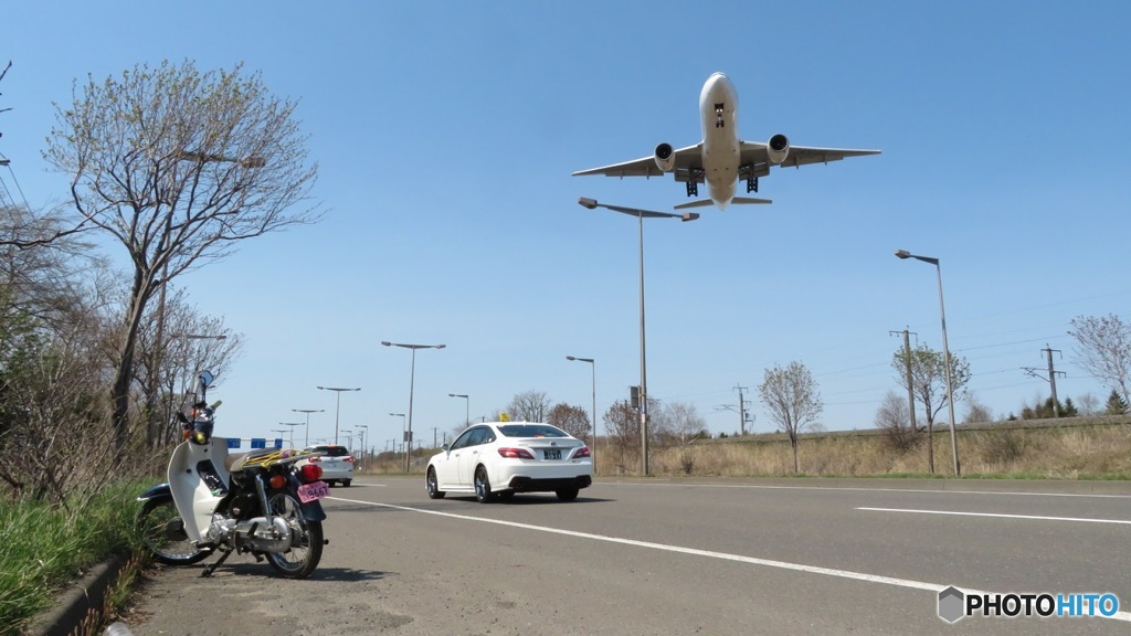 千歳空港脇の国道３６号線