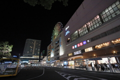 夜の鹿児島中央駅