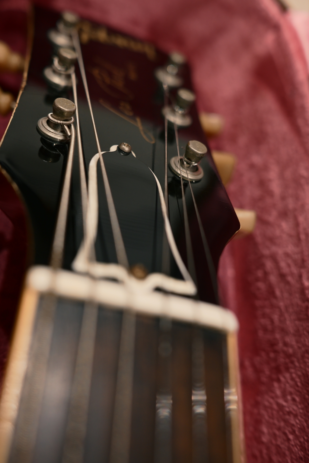愛器 Les Paul Standard 59 トラスロッドカバー