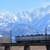立山連峰と地鉄電車
