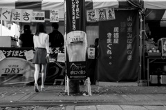 そろそろ祭りも終わり..... そろそろ祭りも終わり.....