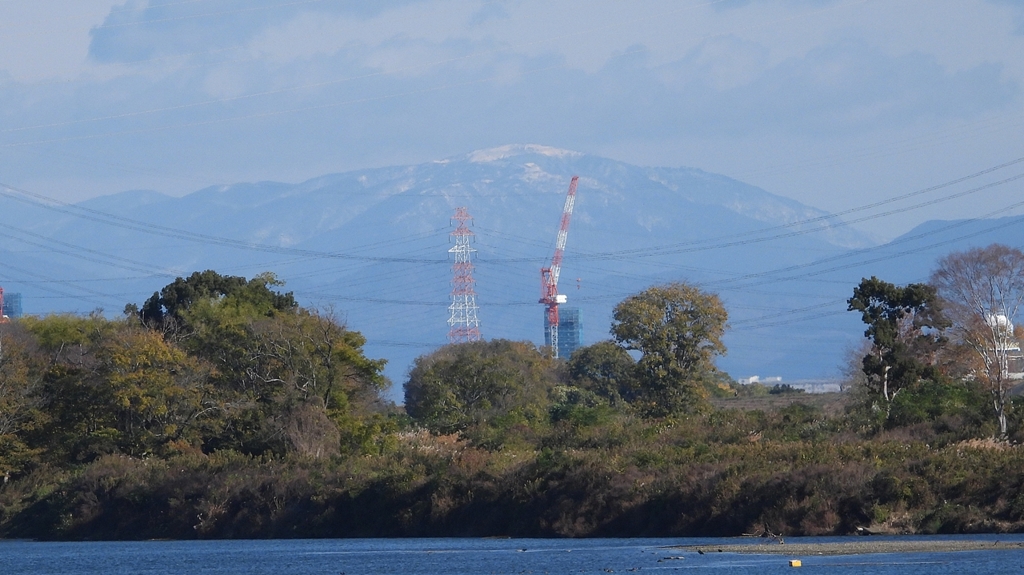 DSCN1129：冠雪した山