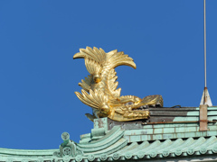 金のしゃちほこ