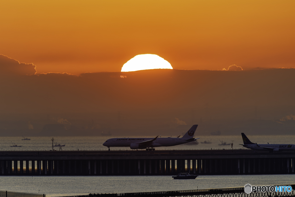 日の出と離陸4