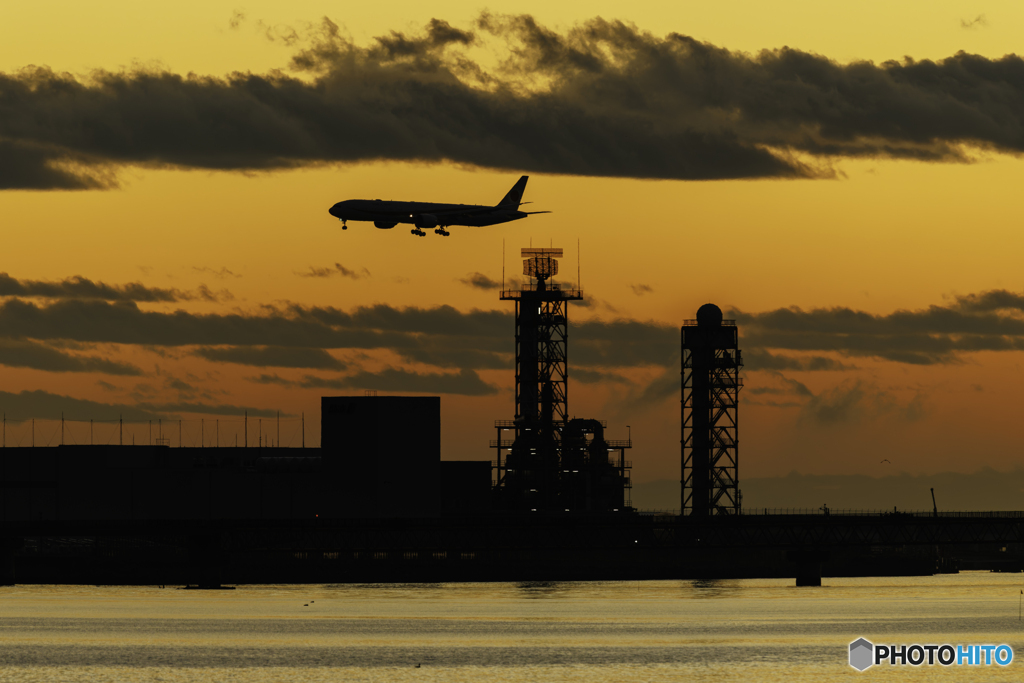 政府専用機の帰還