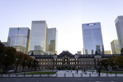 朝の東京駅