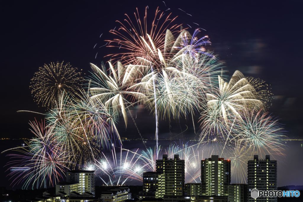 晩秋の花火大会