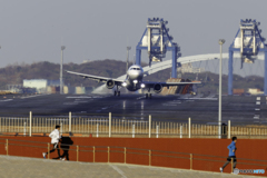 煽られています