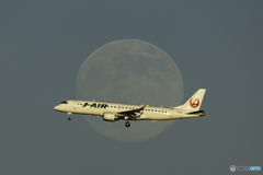 月とJ-AIR