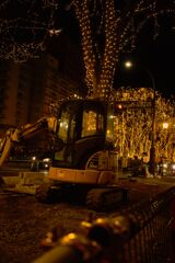 はたらくくるまにも光を