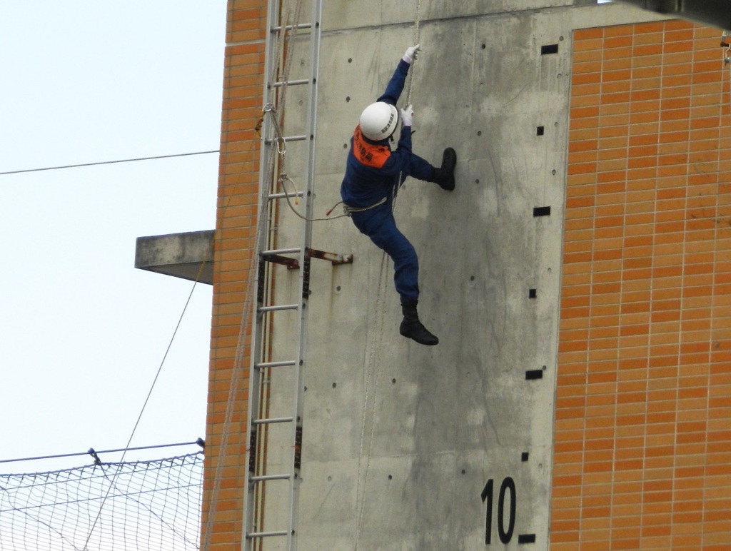 消防士の訓練　2