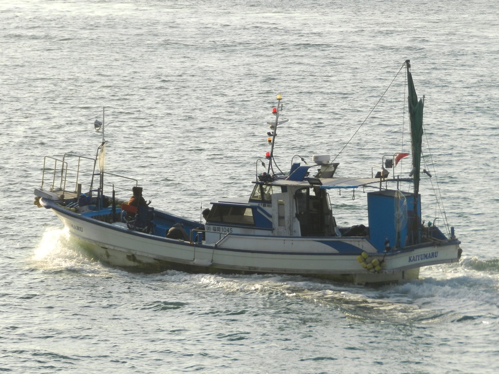 関門海峡の波　9
