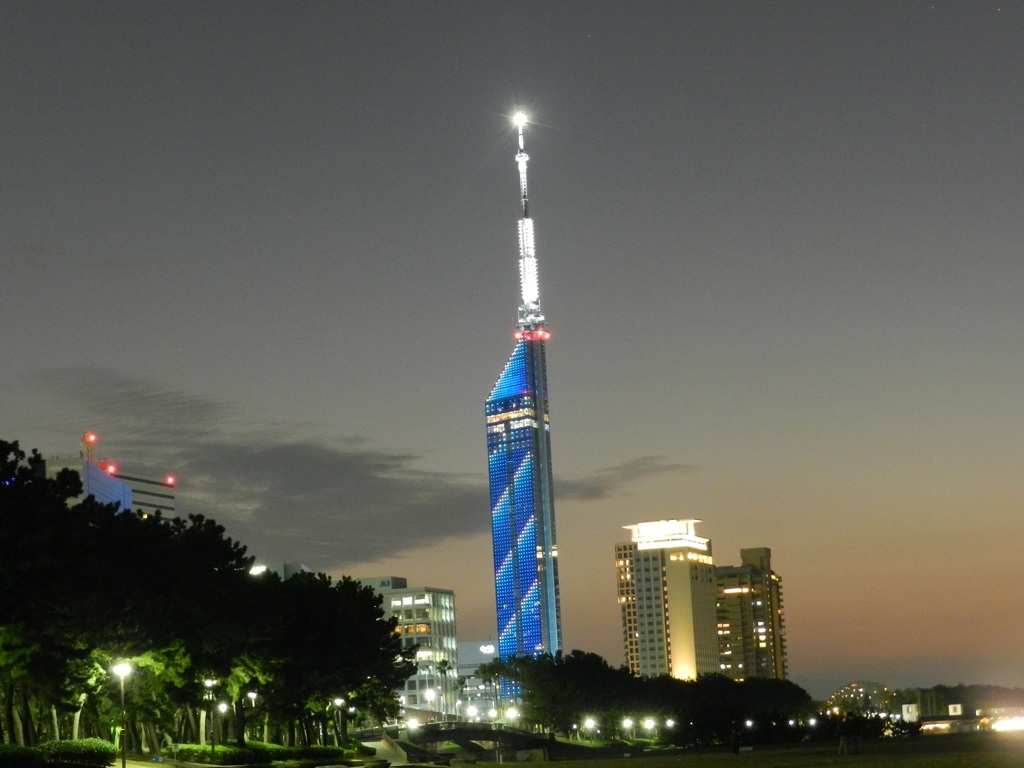 福岡タワーの夕暮れ　2