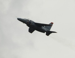 福岡空港を離陸の航空自衛隊　T-4  2