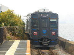 大村湾を走るYC1　千綿駅より　⑤