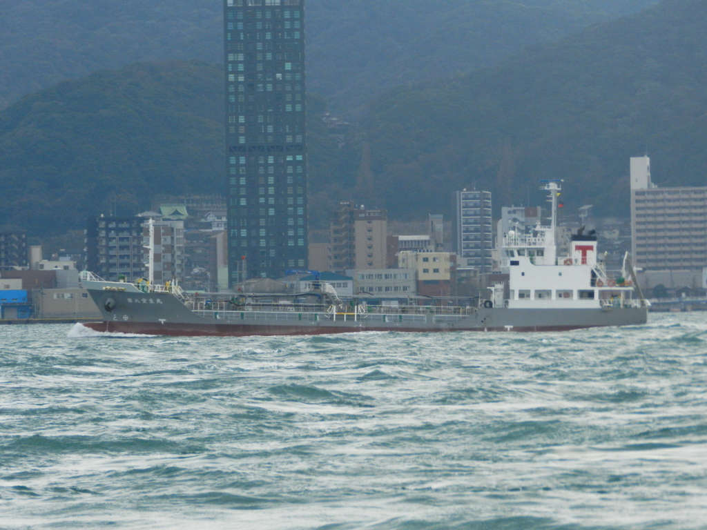 関門海峡を航行する船舶　5