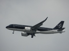 福岡空港へランディングのスターフライヤー